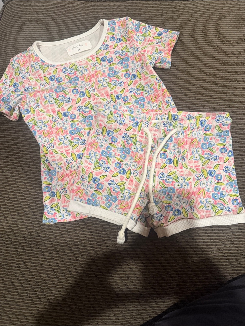 SweetHoney Pink Floral Short Play Set with Blue & Green Accents
